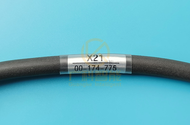 庫(kù)卡15米C4伺服電機(jī)編碼器線(xiàn)纜00-174-775 X21 X31